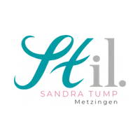 Stil Sandra Tump